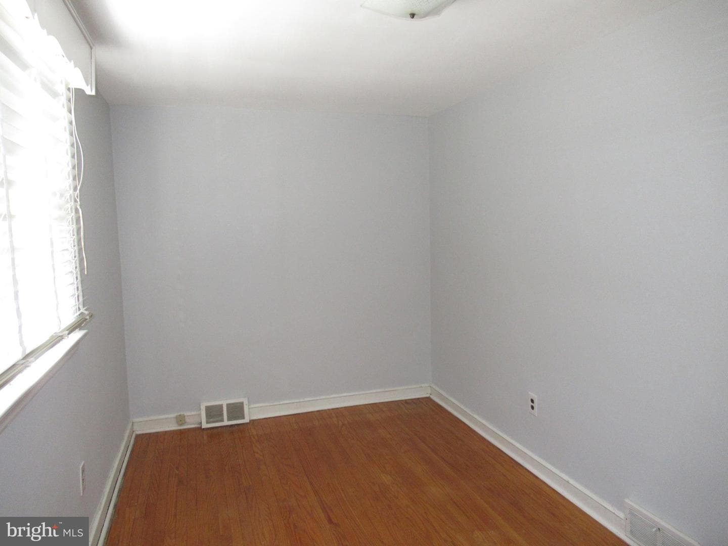 654 Beech Avenue photo 14