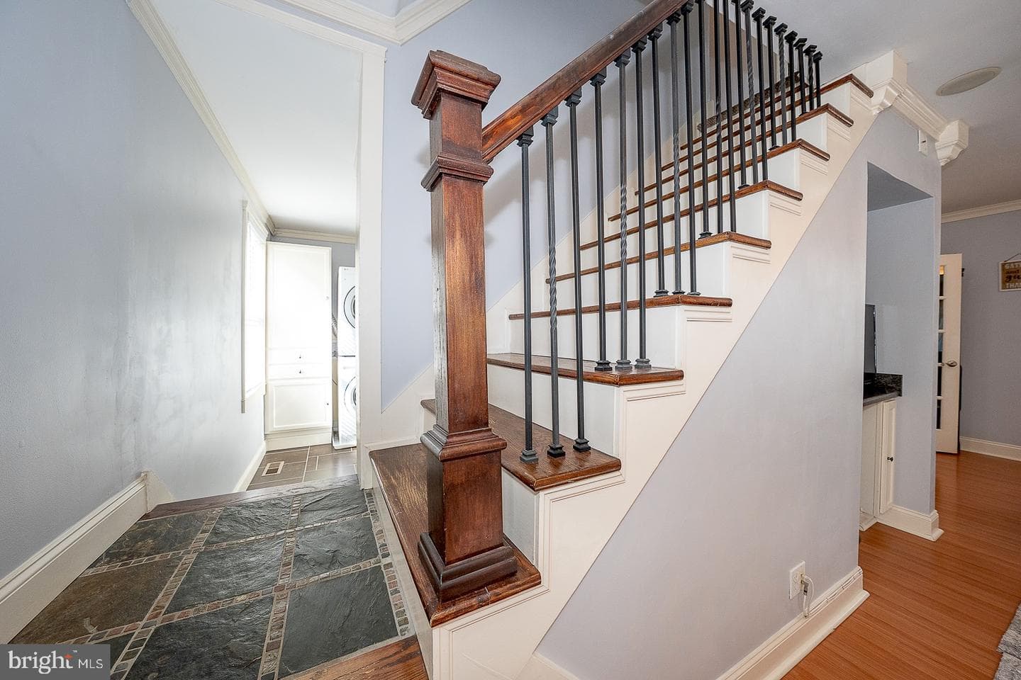 240 Wadas Avenue photo 27