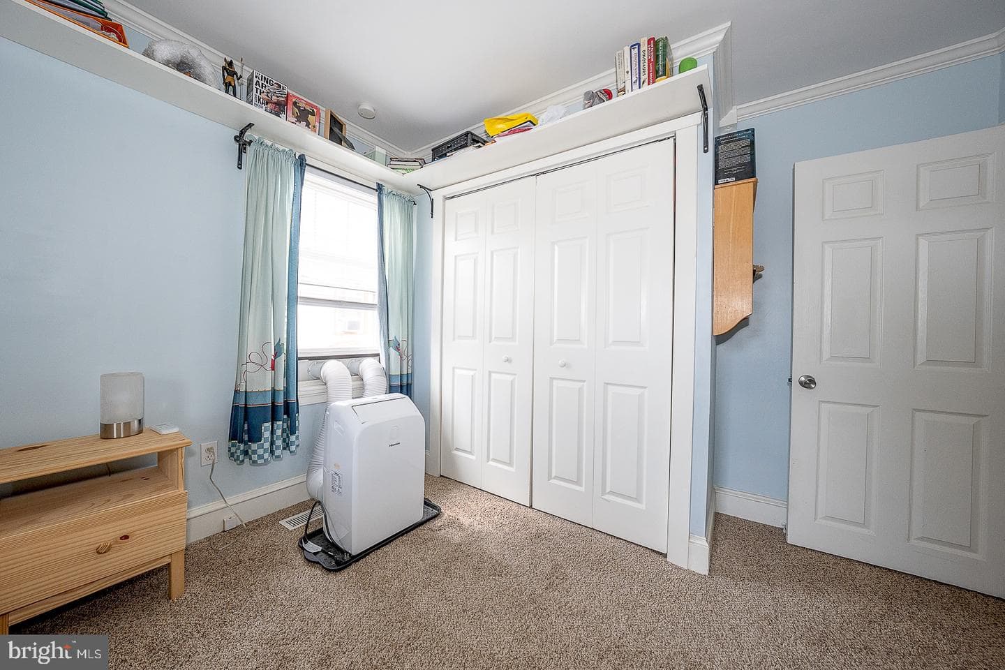 240 Wadas Avenue photo 37