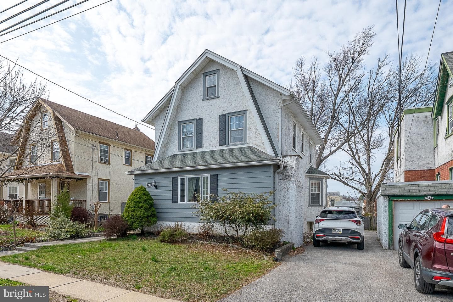 240 Wadas Avenue photo 4