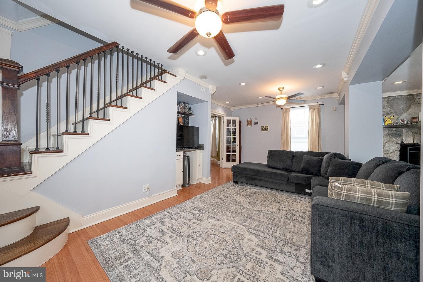 240 Wadas Avenue photo 7