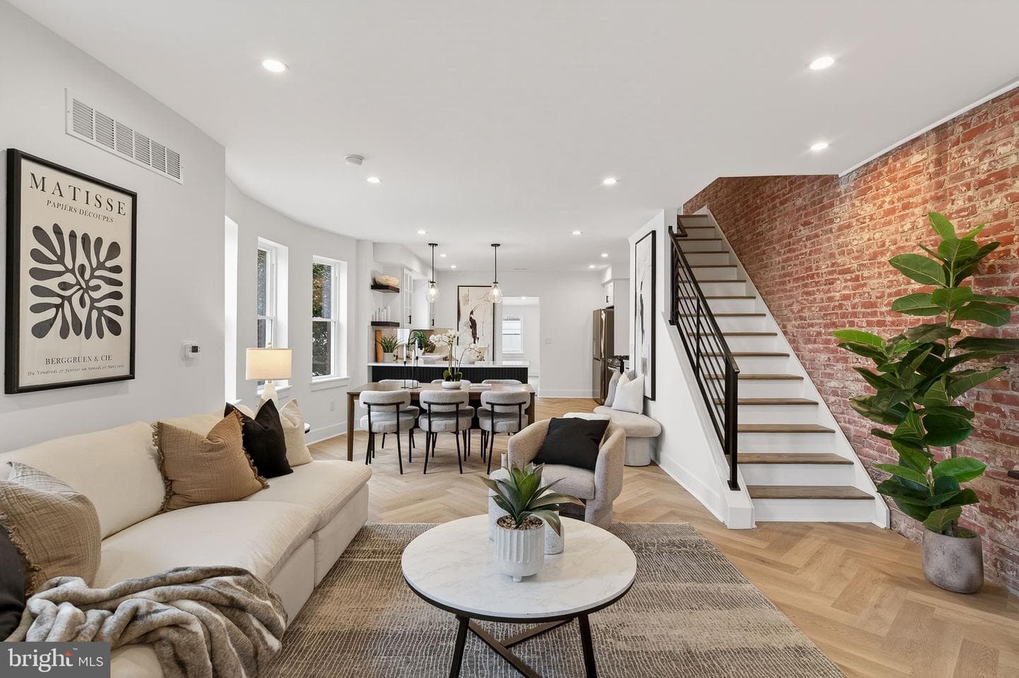 38 Fulmer Avenue photo 8