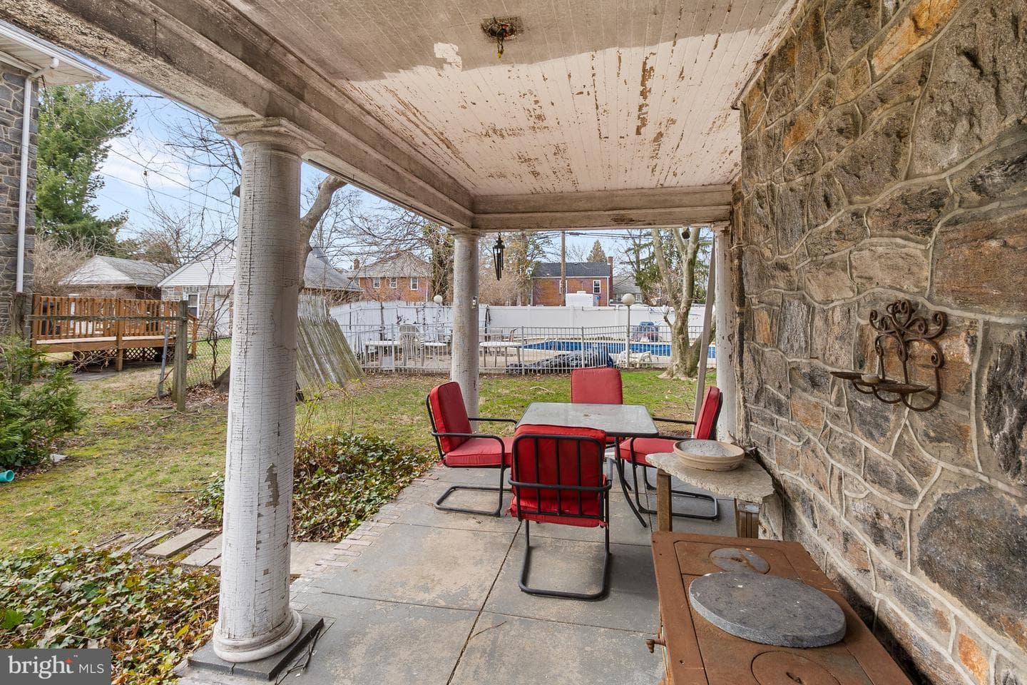 524 E 21st Street photo 37