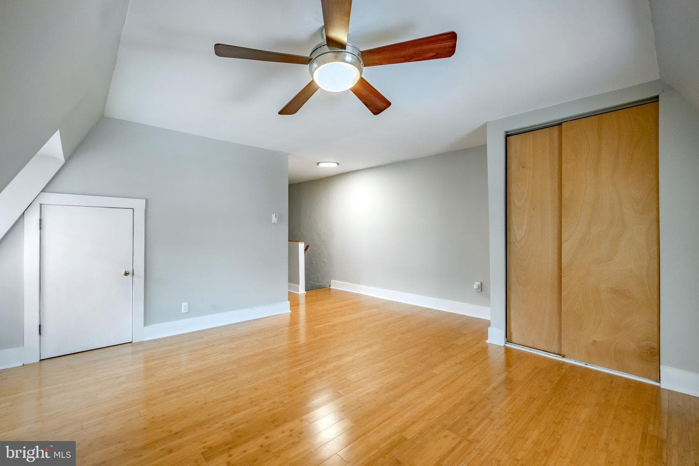 618 Georges Lane photo 33