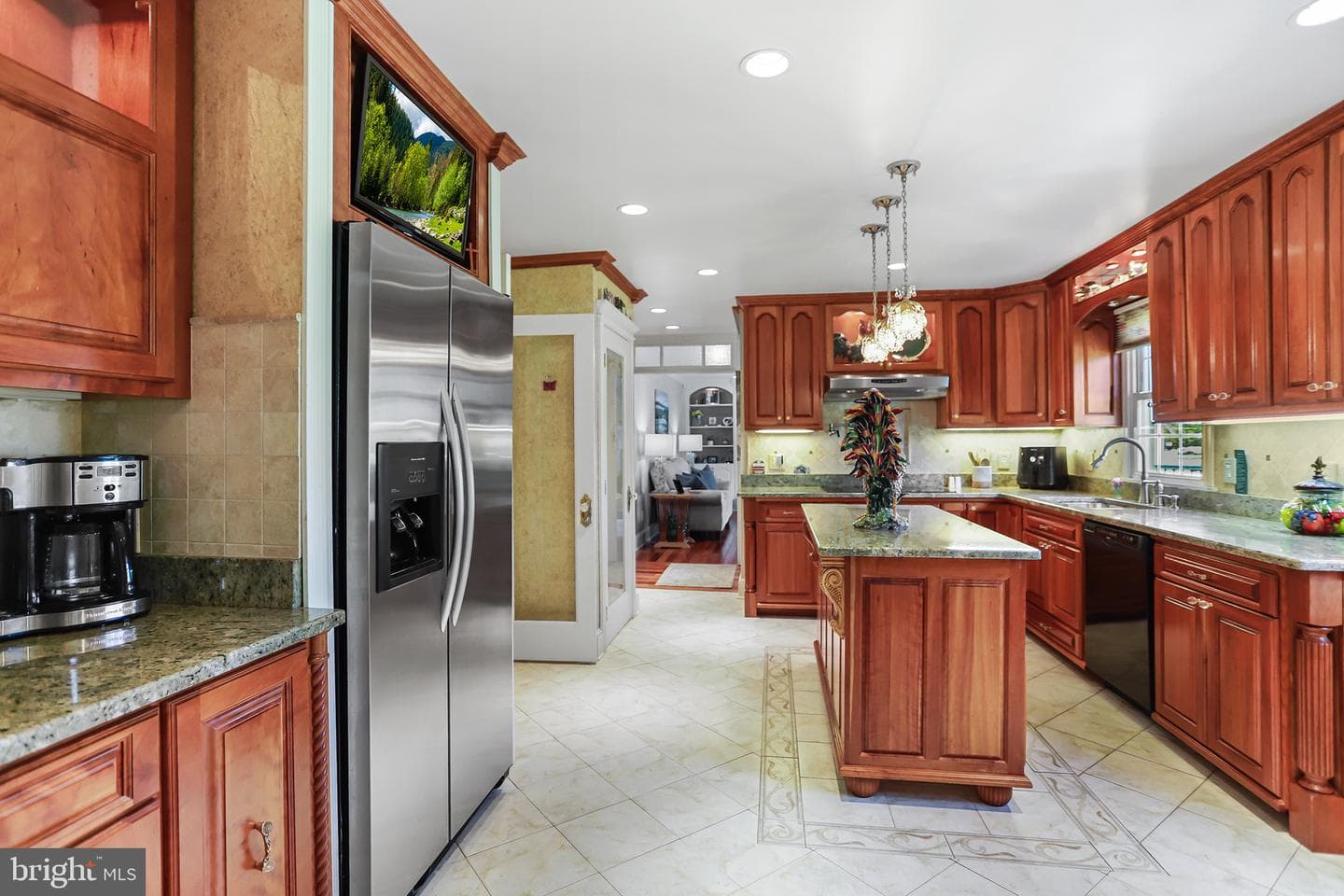 3824 Sharon Drive photo 6