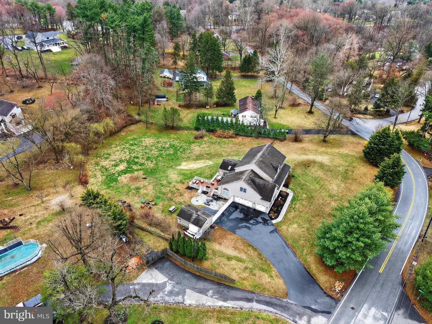 367 Mount Alverno Road photo 27