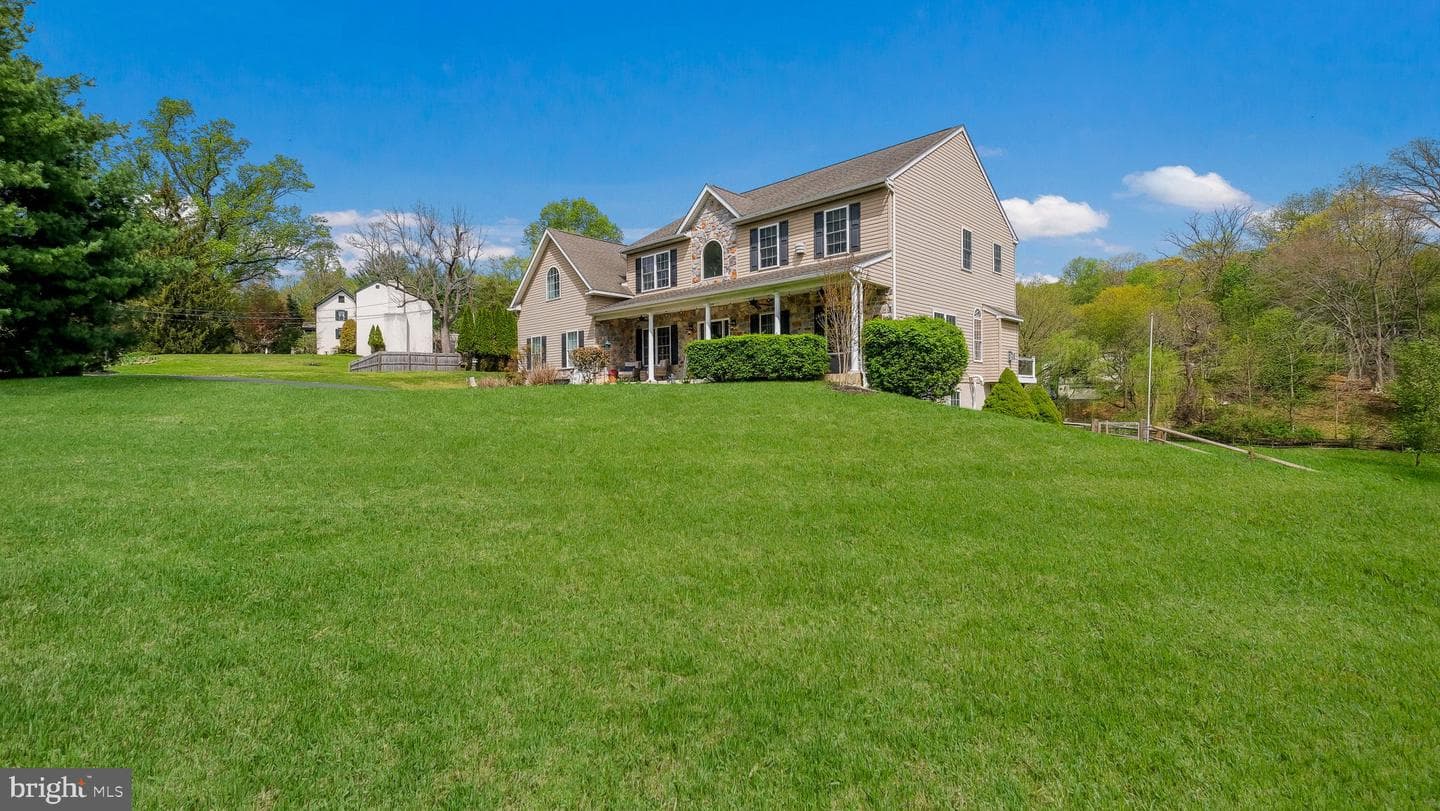 367 Mount Alverno Road photo 59