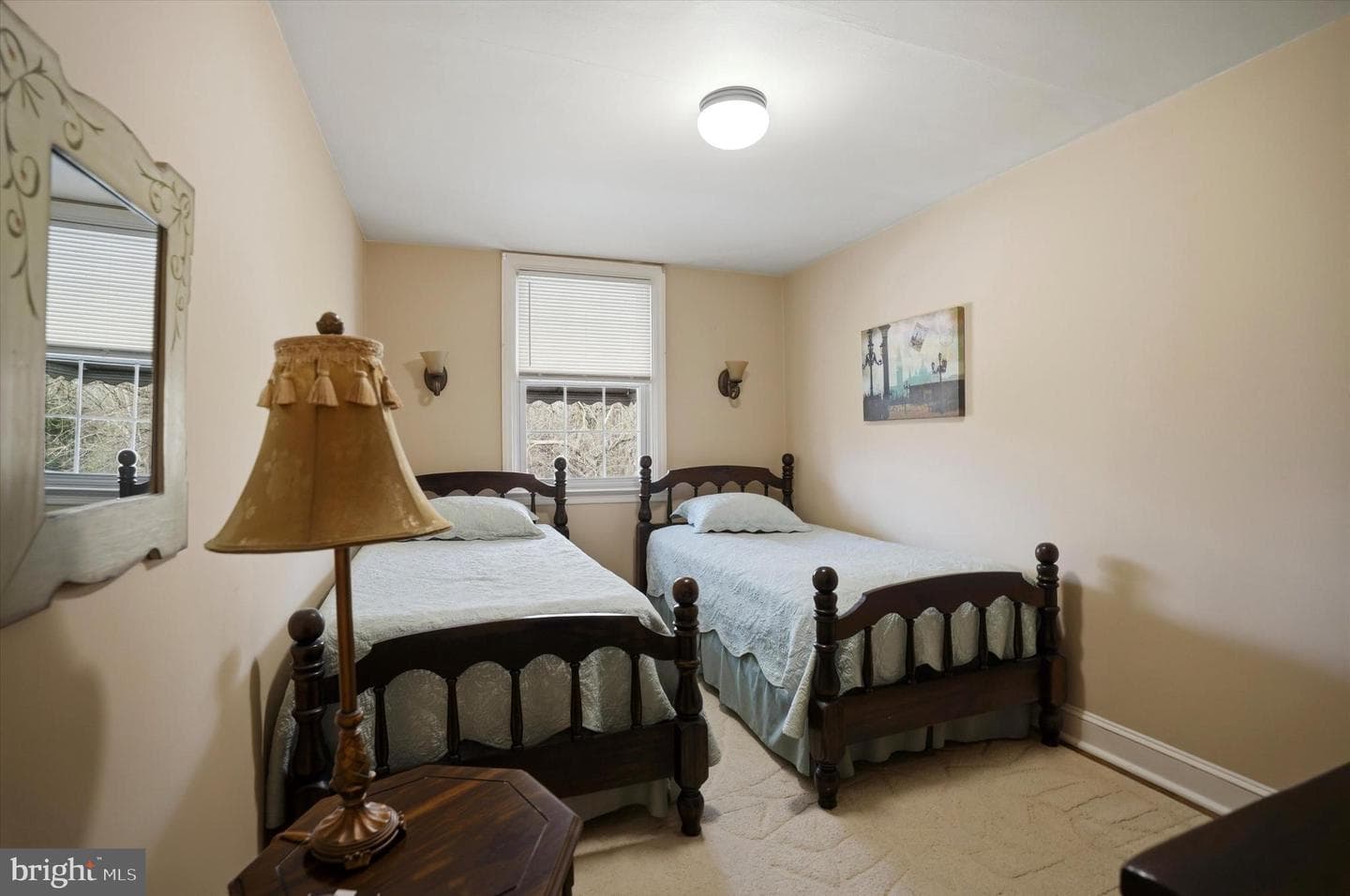 2430 Stoneybrook Lane photo 8