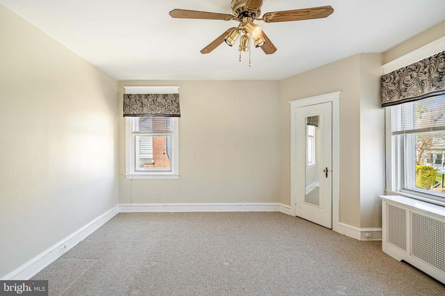 220 W Albemarle Avenue photo 20