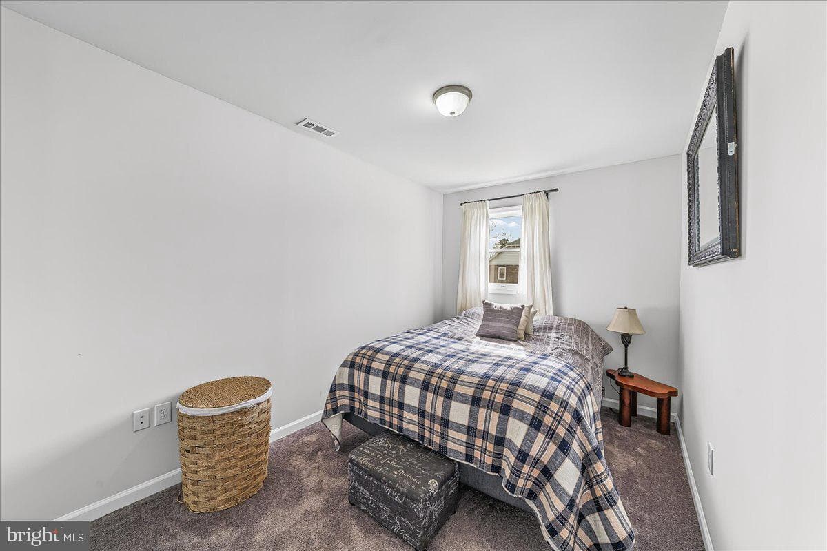 120 Lewis Avenue photo 18