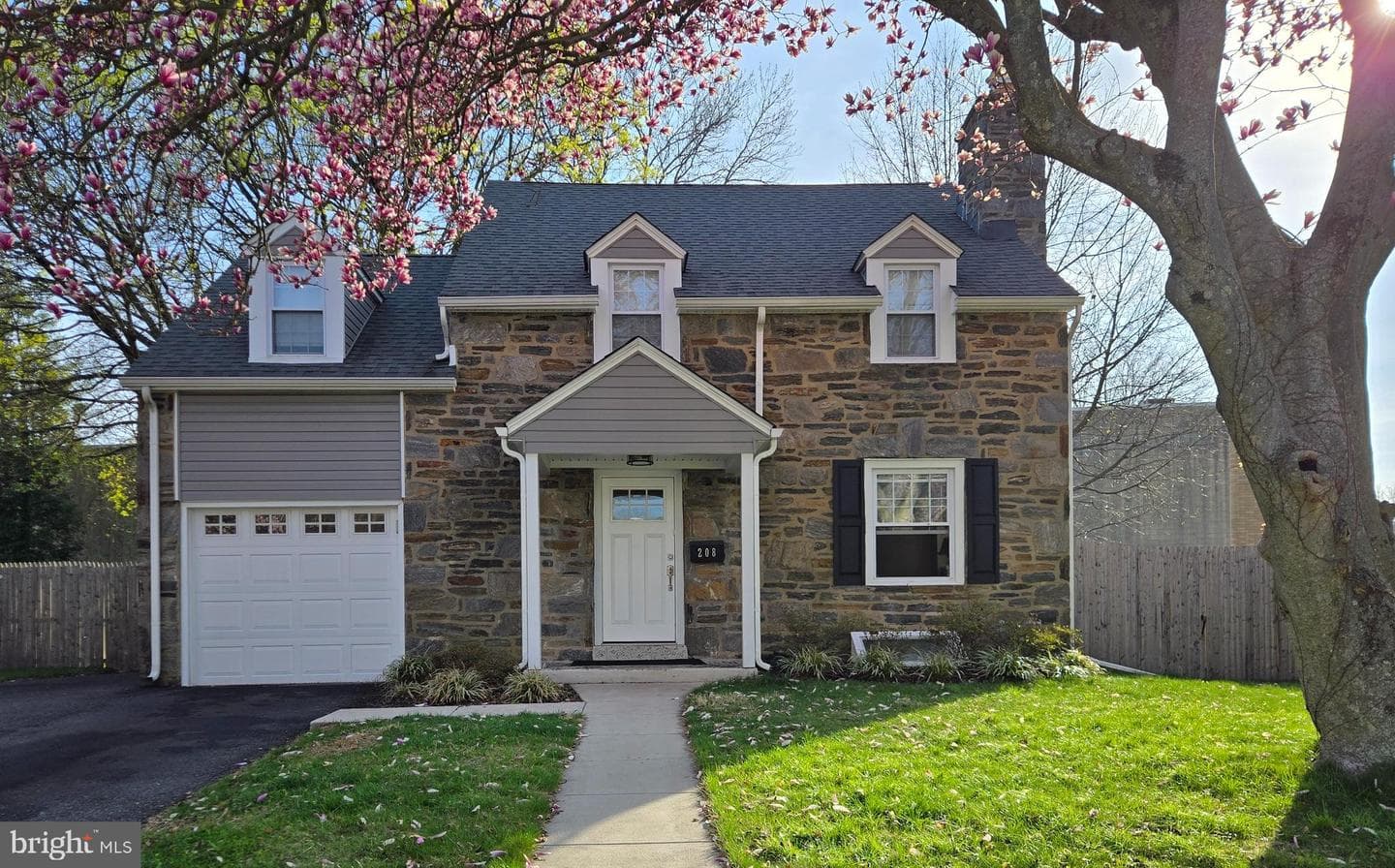 208 Parham Road photo 39