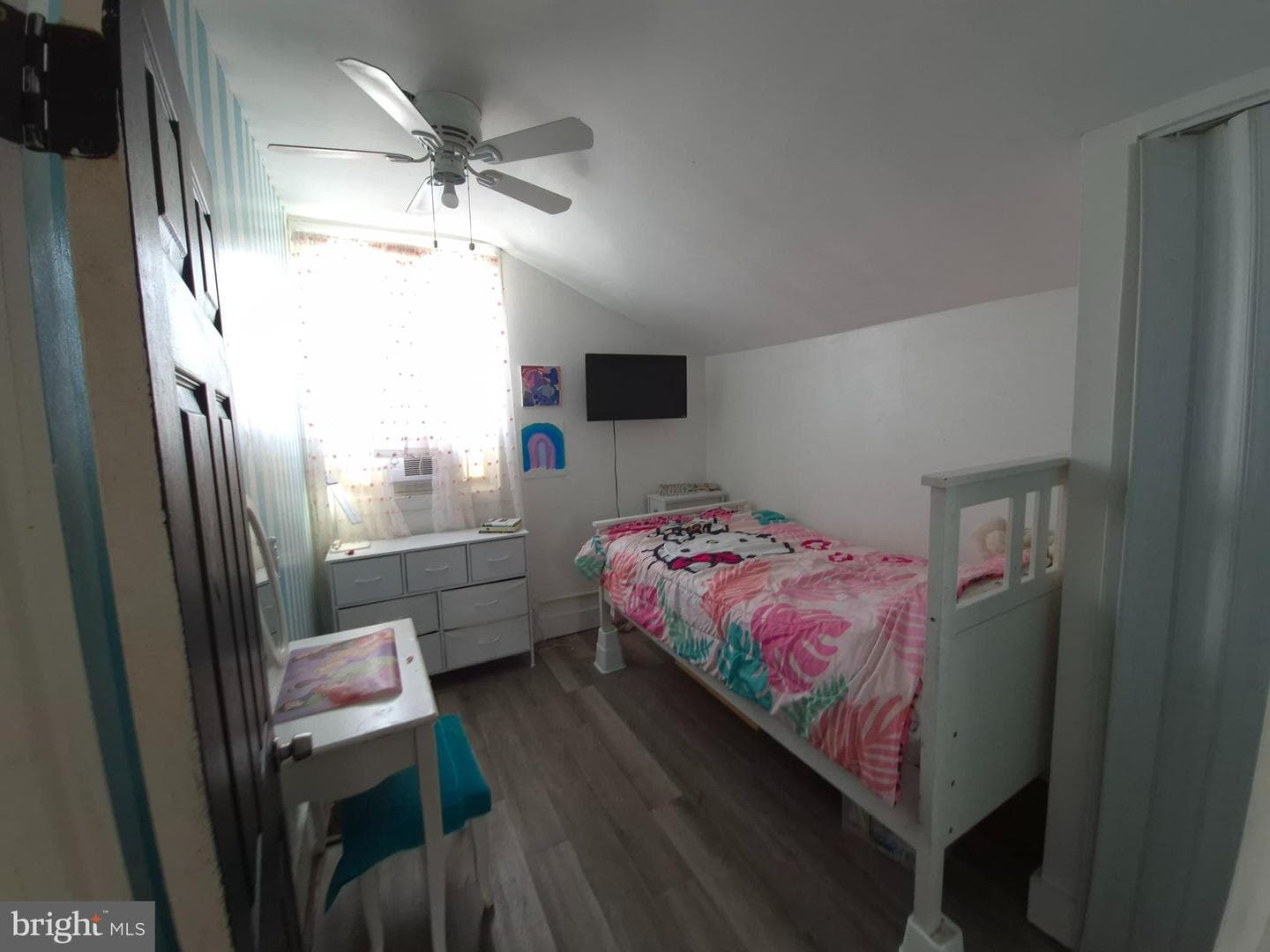 916 Spruce Street photo 23