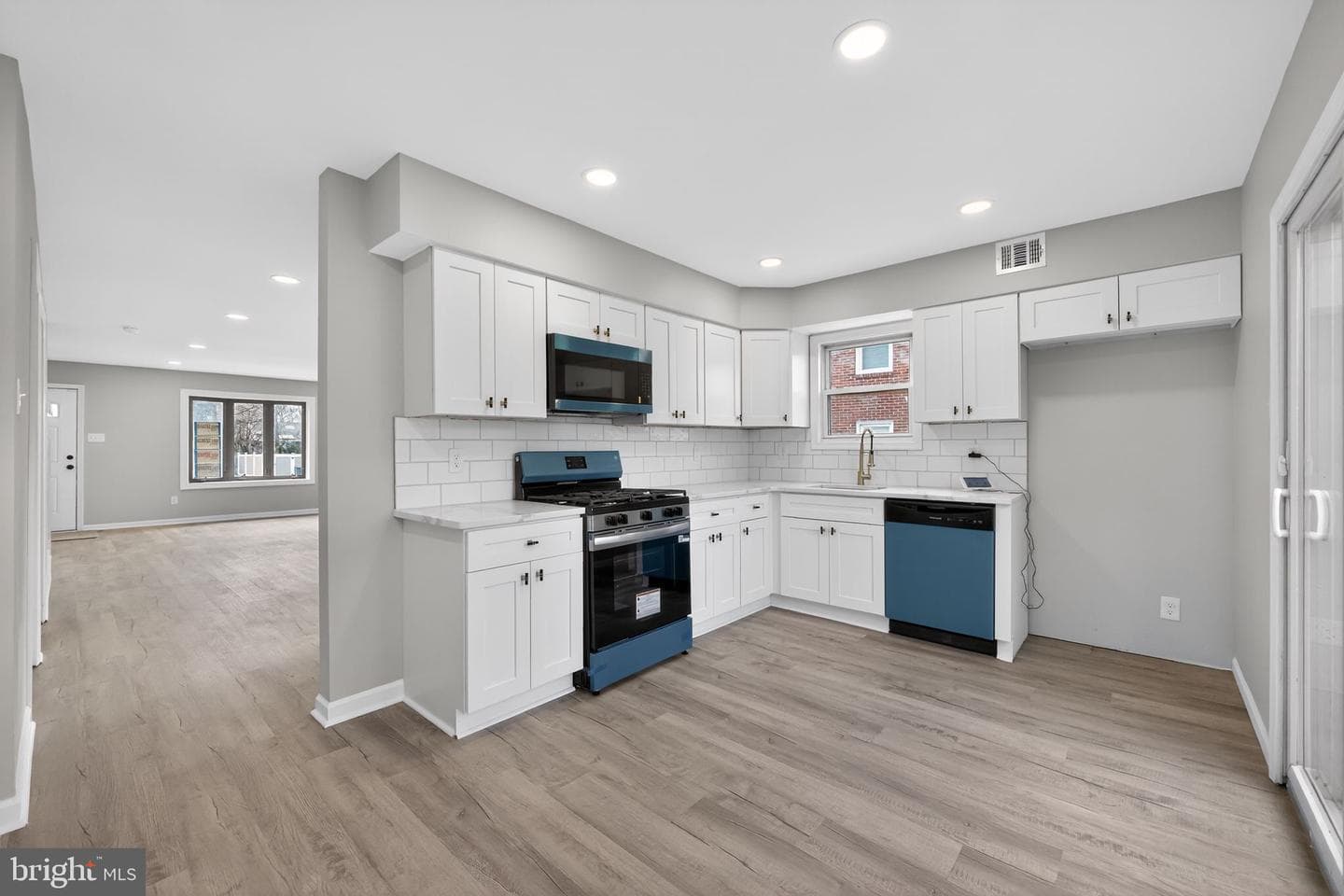129 Shisler Avenue photo 2