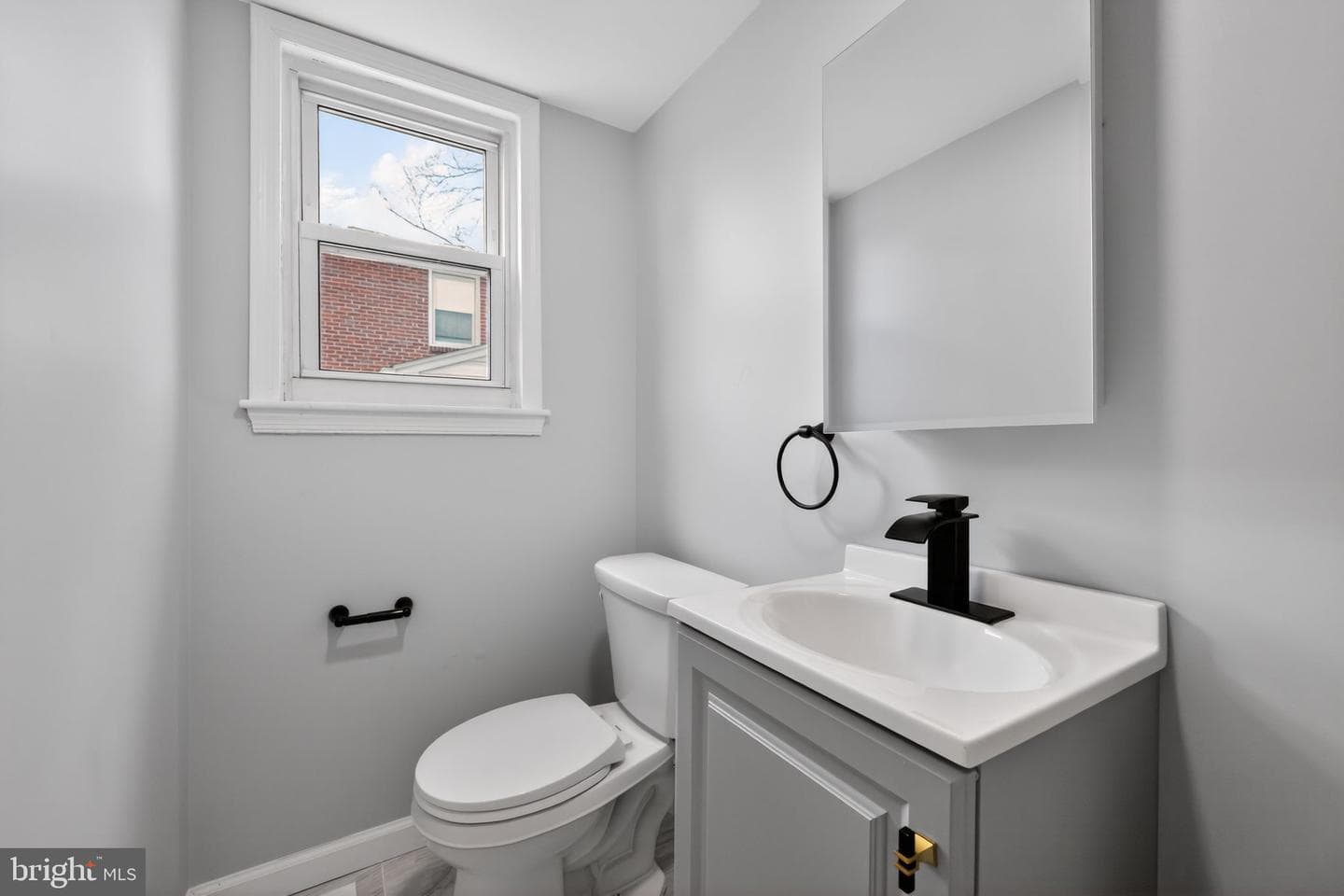 129 Shisler Avenue photo 8