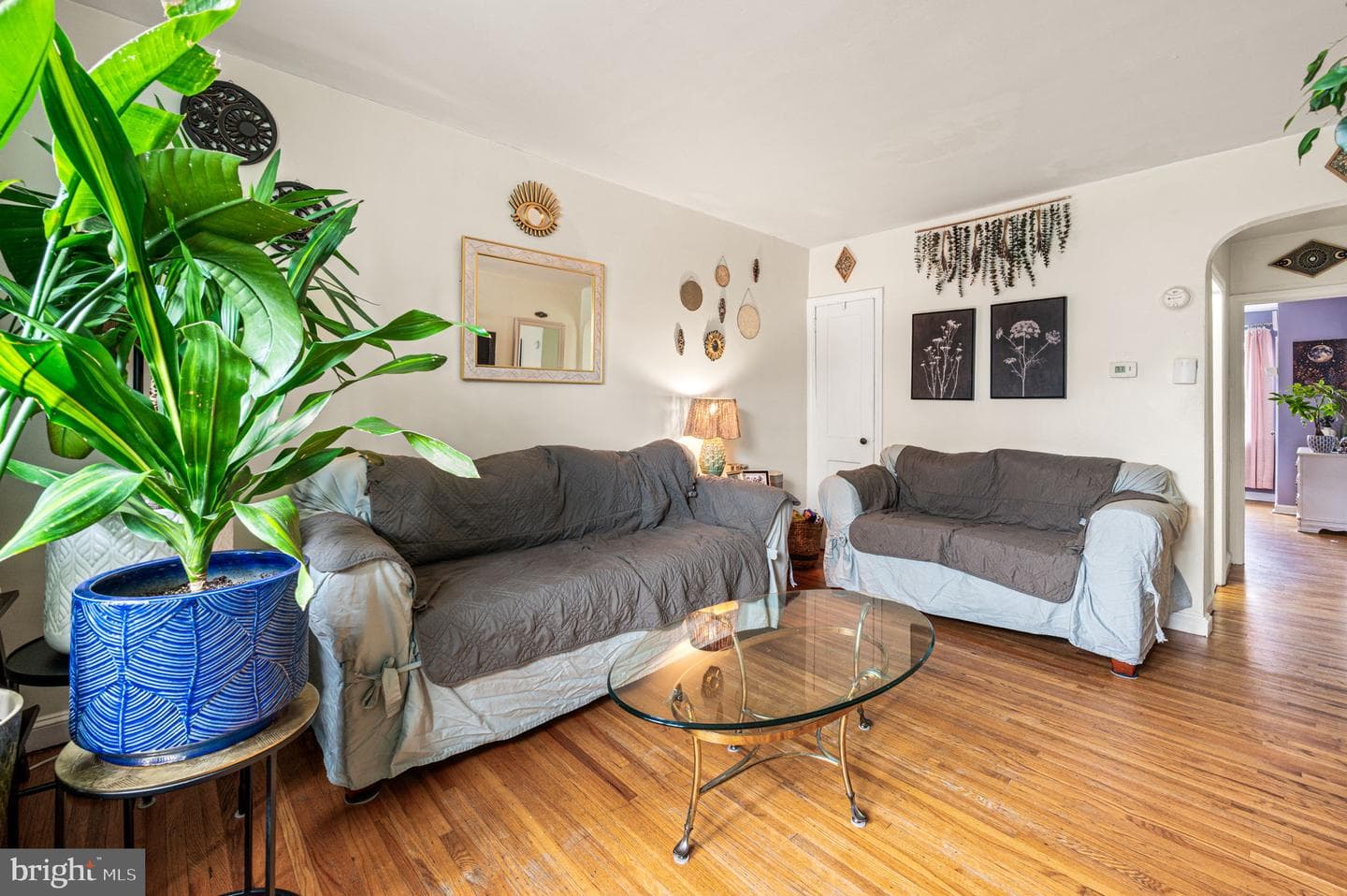 828 Derwyn Road photo 12