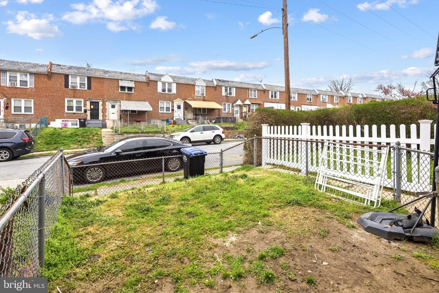 141 W 21st Street photo 3