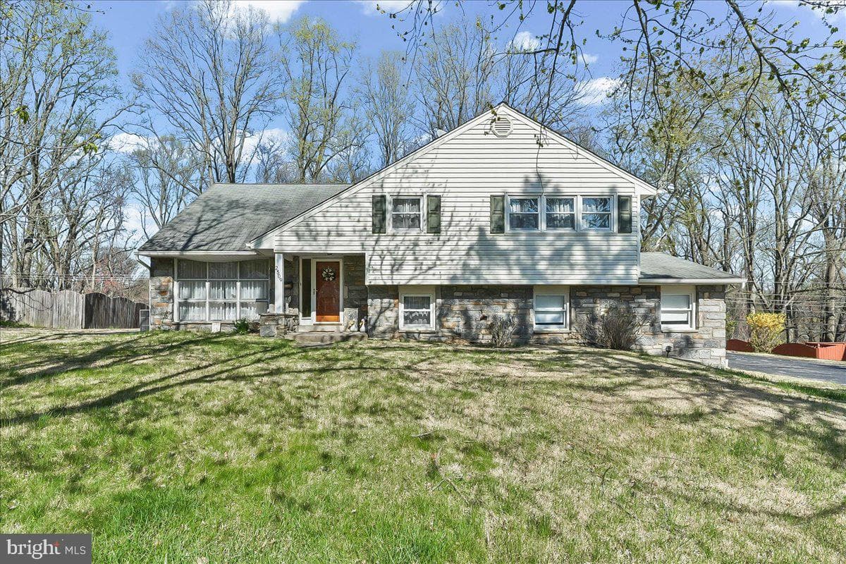 2509 Highland Avenue, Broomall