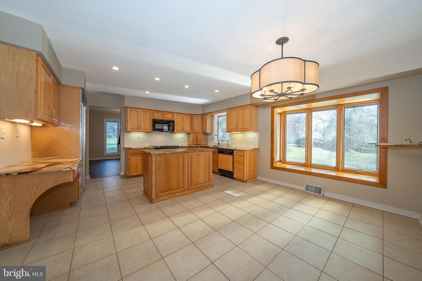 112 Cove Lane photo 14