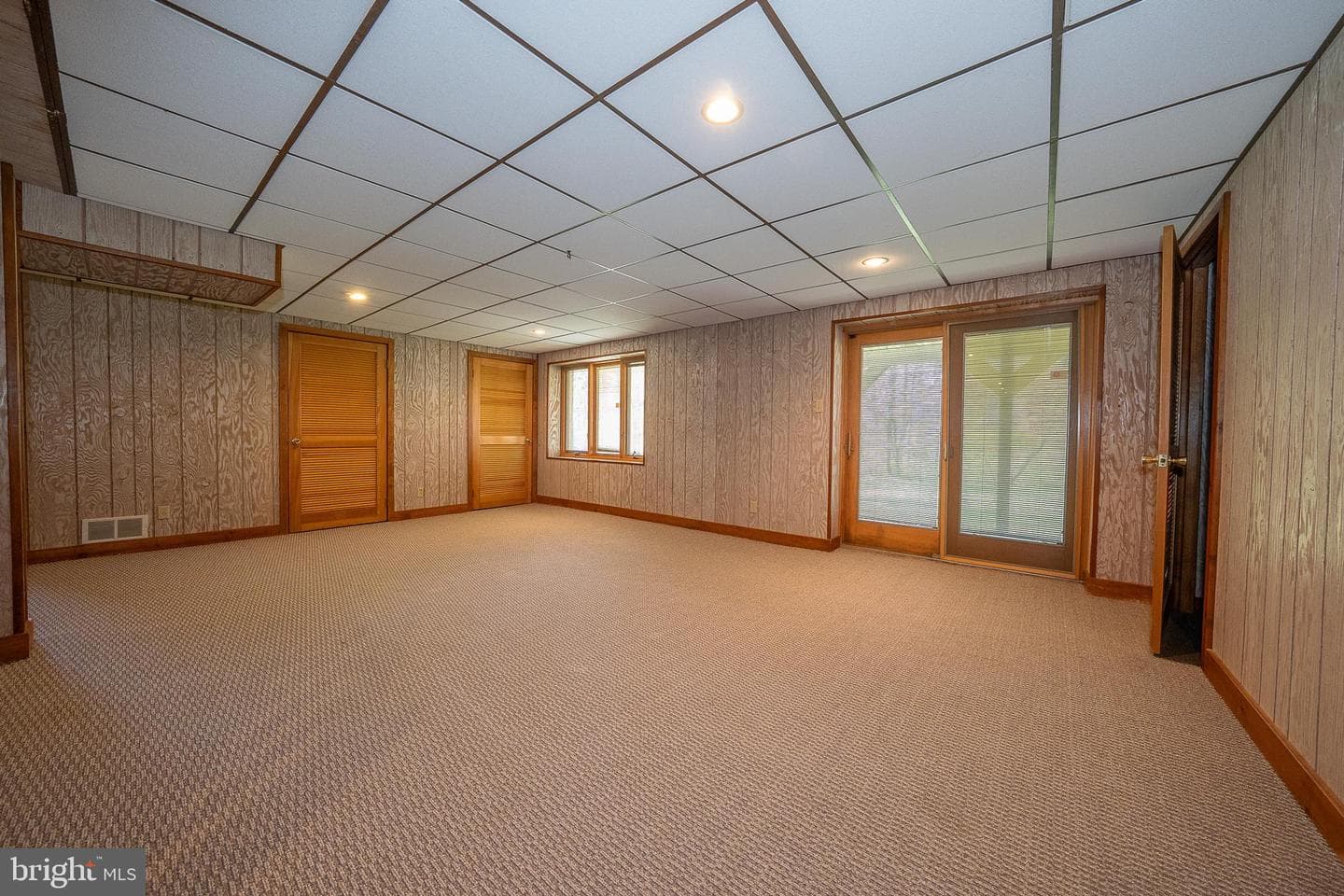 112 Cove Lane photo 37