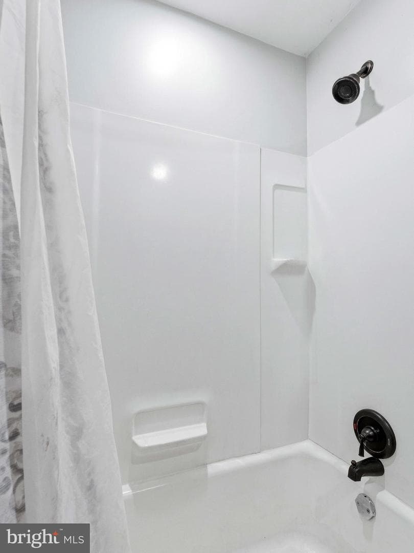 71 W Sproul Road photo 25