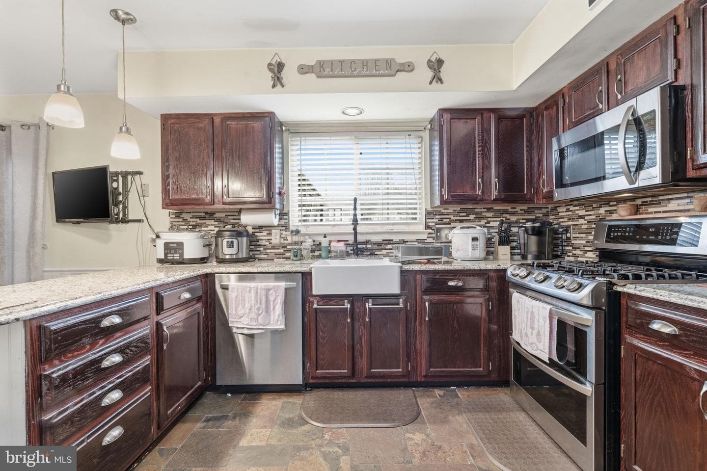 4050 Yorktown Drive photo 12