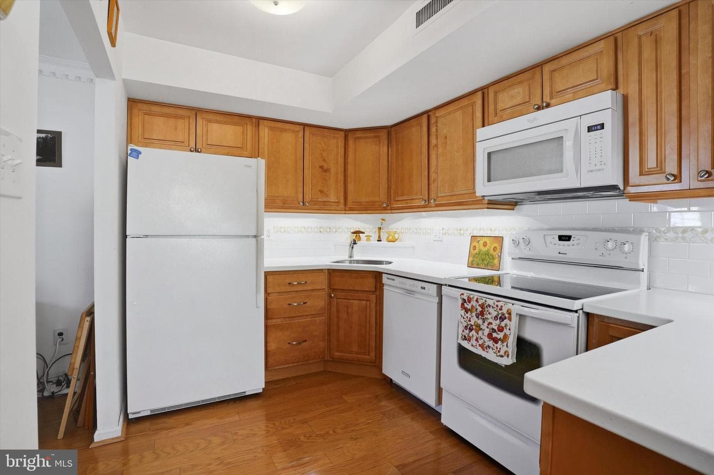 8 Summit Drive, Bryn Mawr