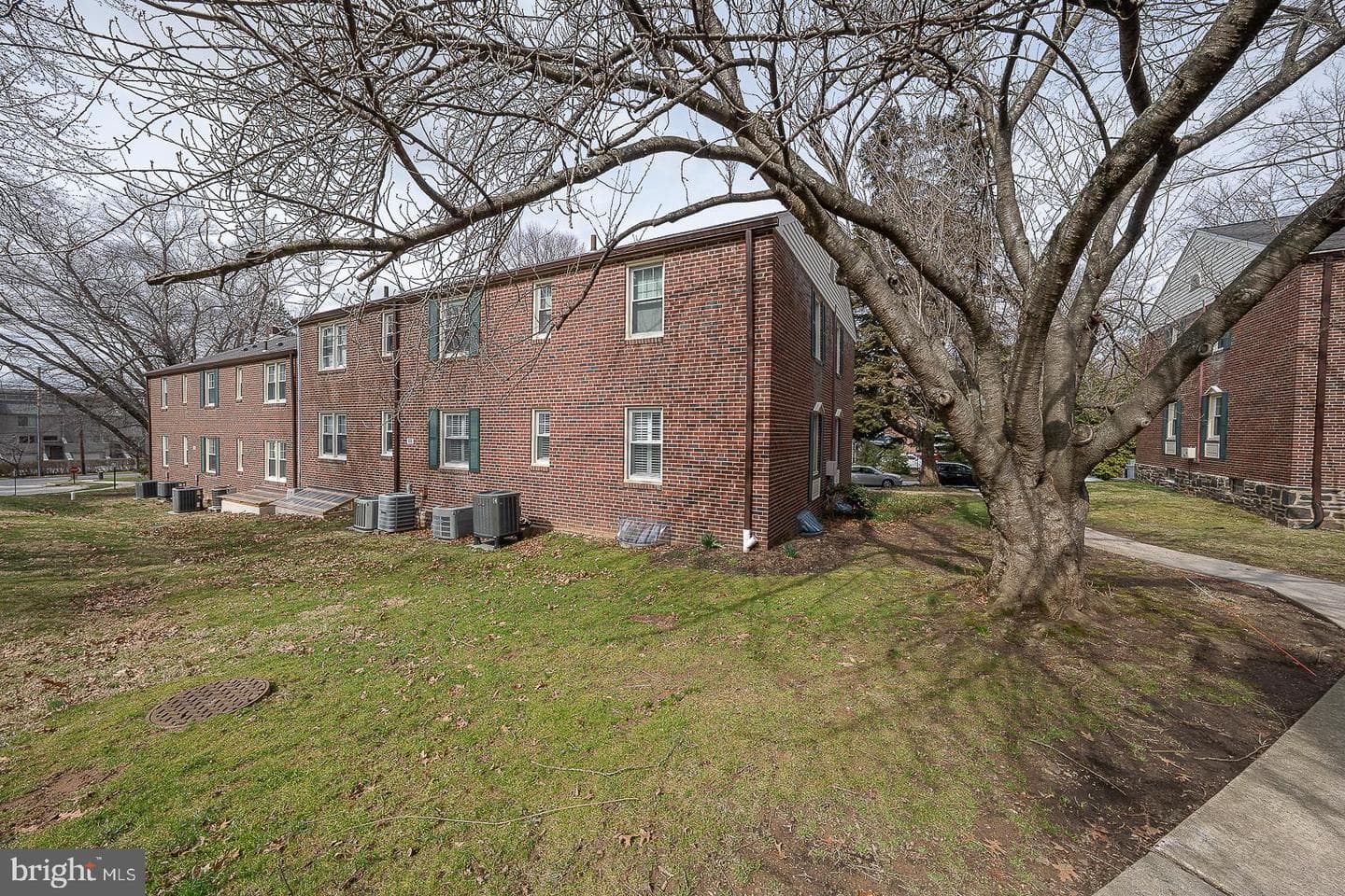 500 E Lancaster Avenue #111a photo 35