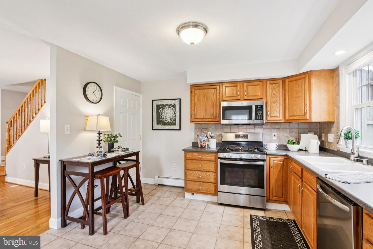 205 N Aberdeen Avenue photo 12