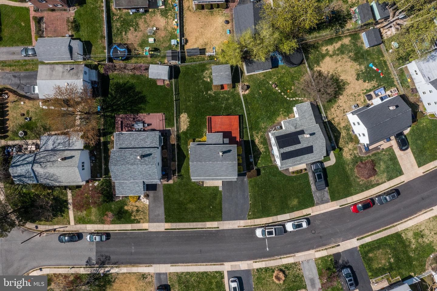 409 Holmes Road photo 46