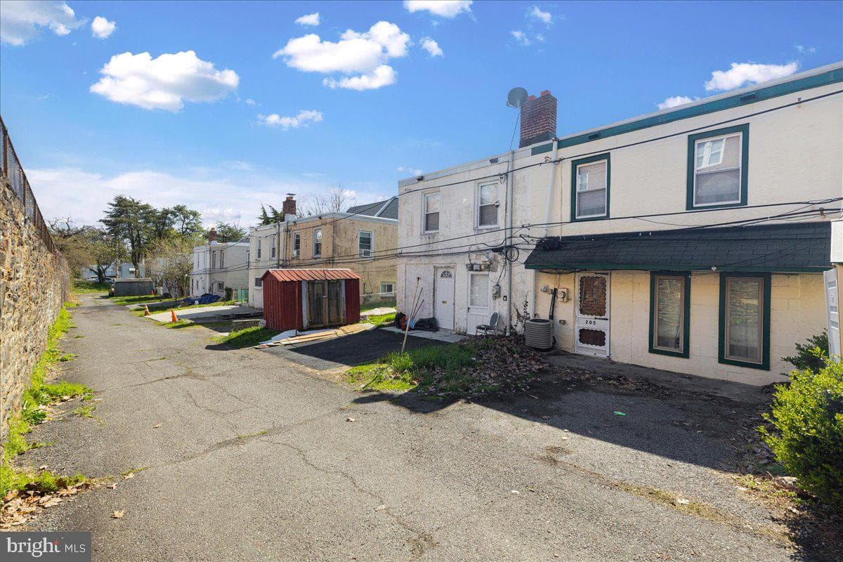 205 Brainerd Boulevard photo 23