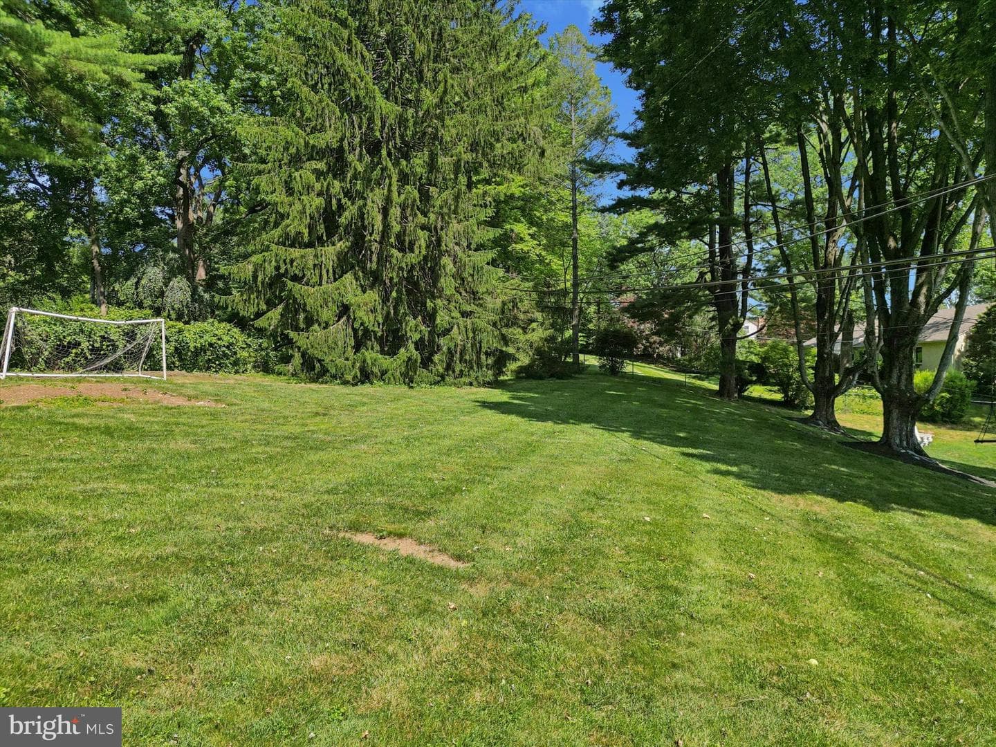 770 Robinhood Road photo 34