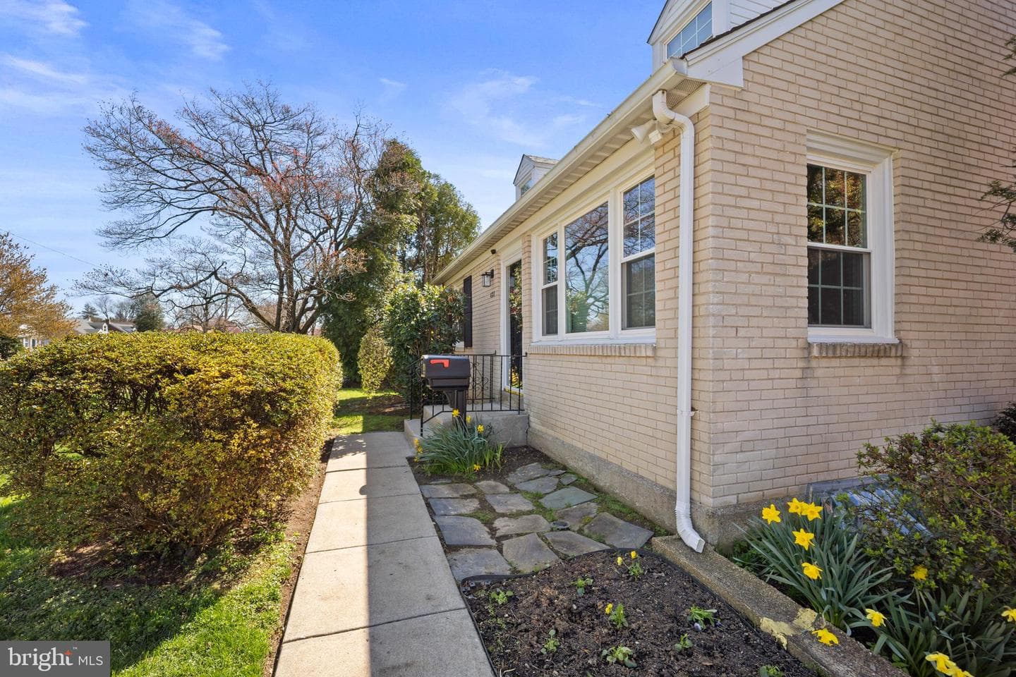 428 Kent Road photo 3