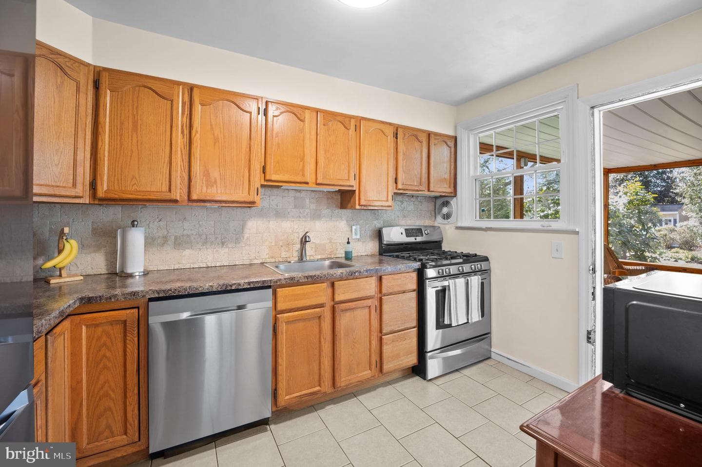 428 Kent Road photo 9