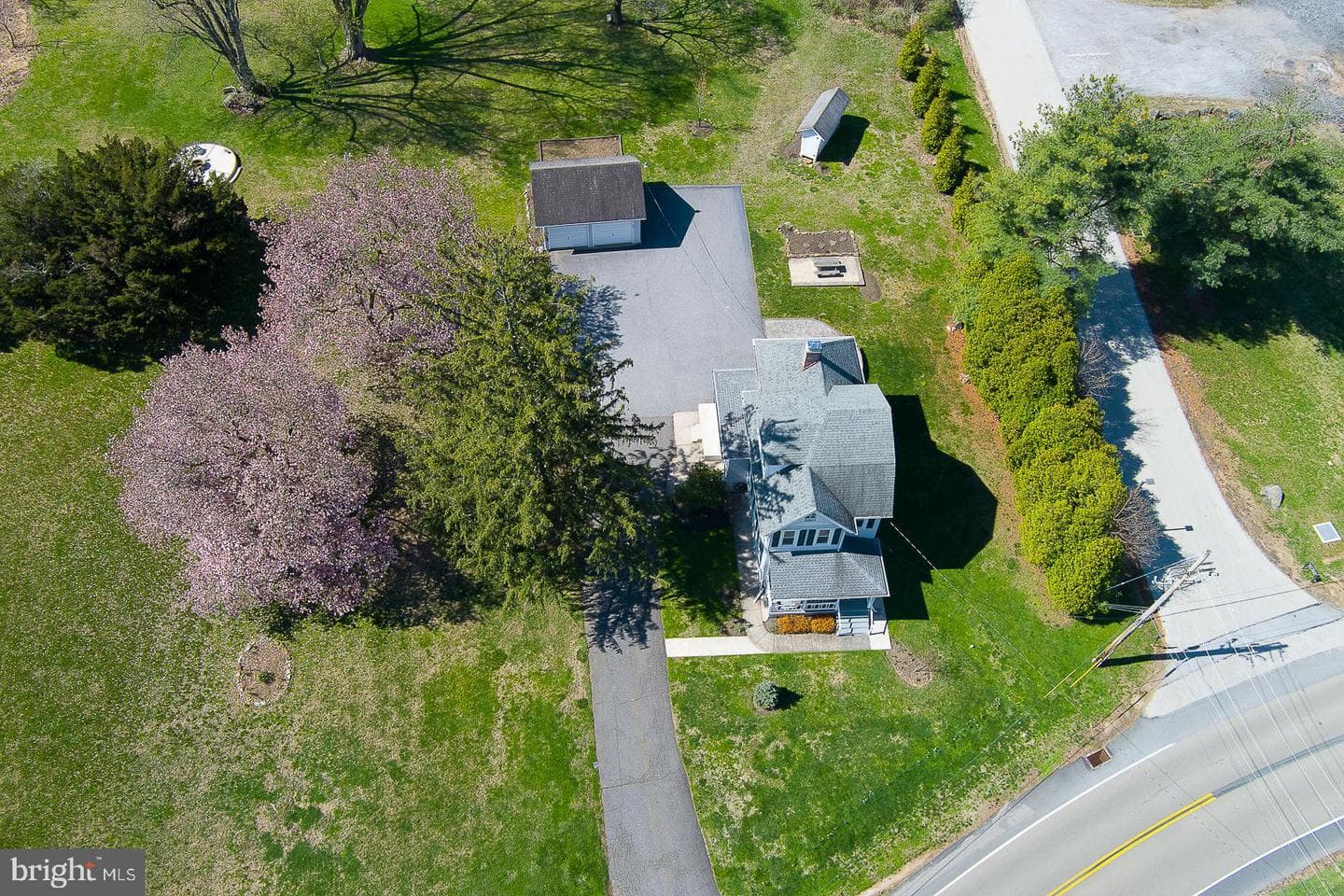 642 Concord Road photo 42