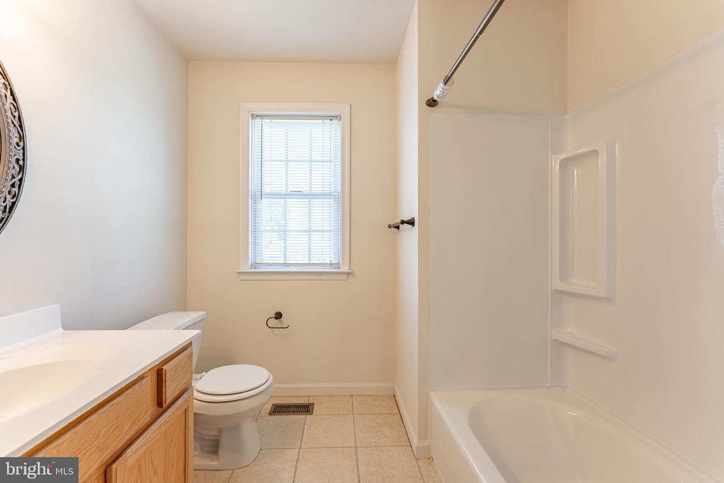 209 W Forestview Avenue photo 36