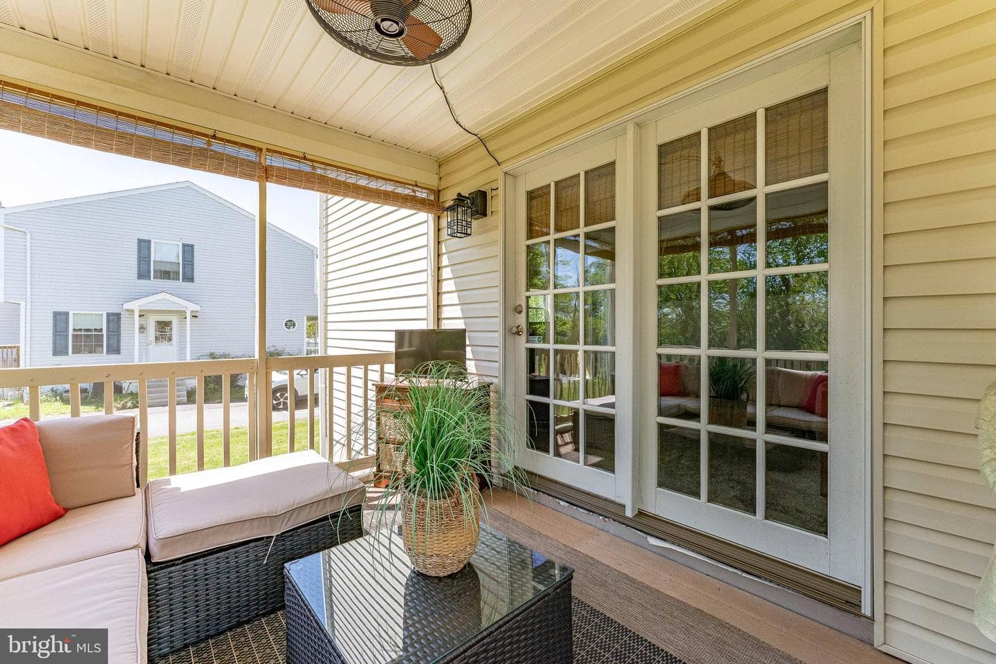 209 W Forestview Avenue photo 40