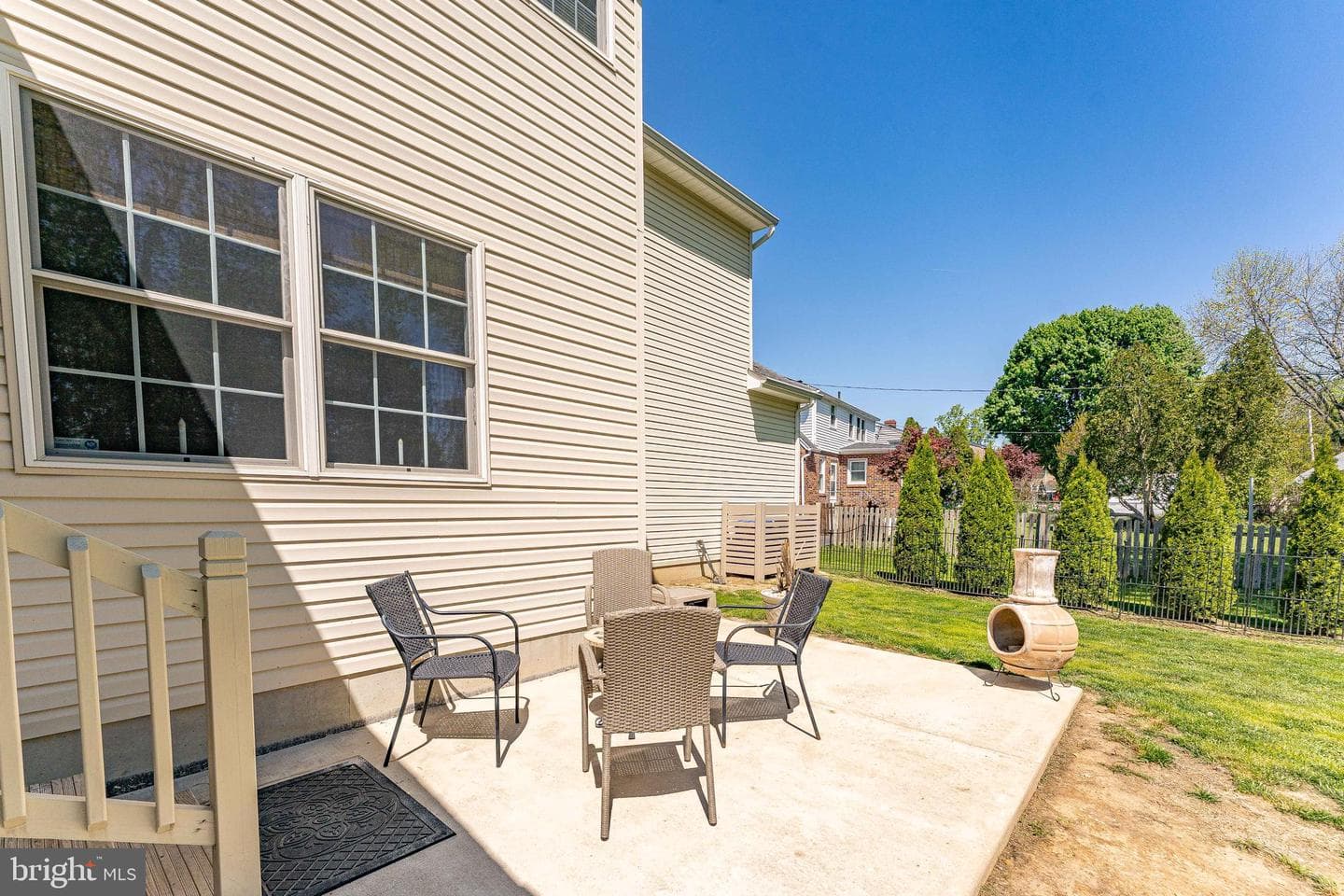 209 W Forestview Avenue photo 44