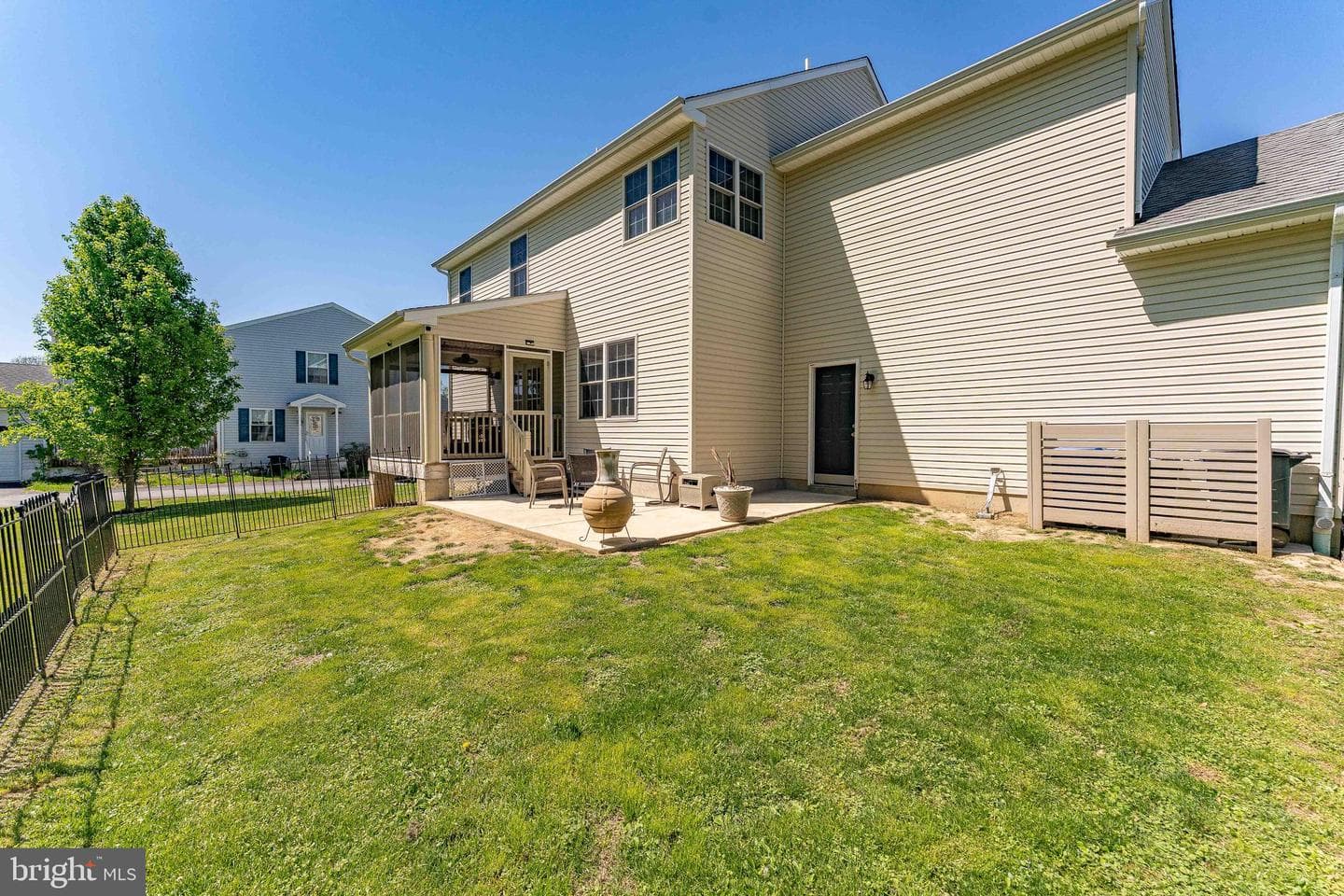 209 W Forestview Avenue photo 46