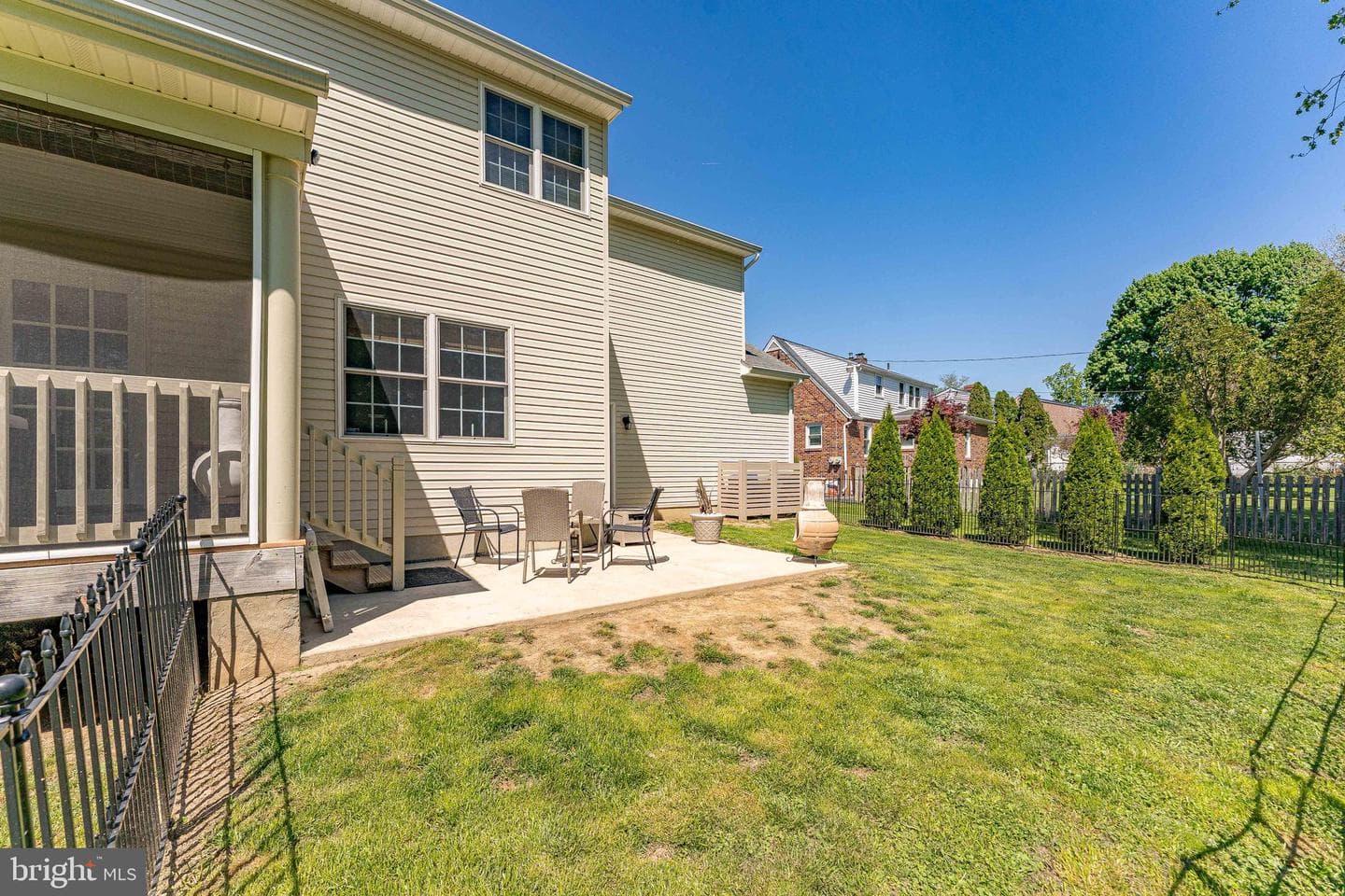 209 W Forestview Avenue photo 47