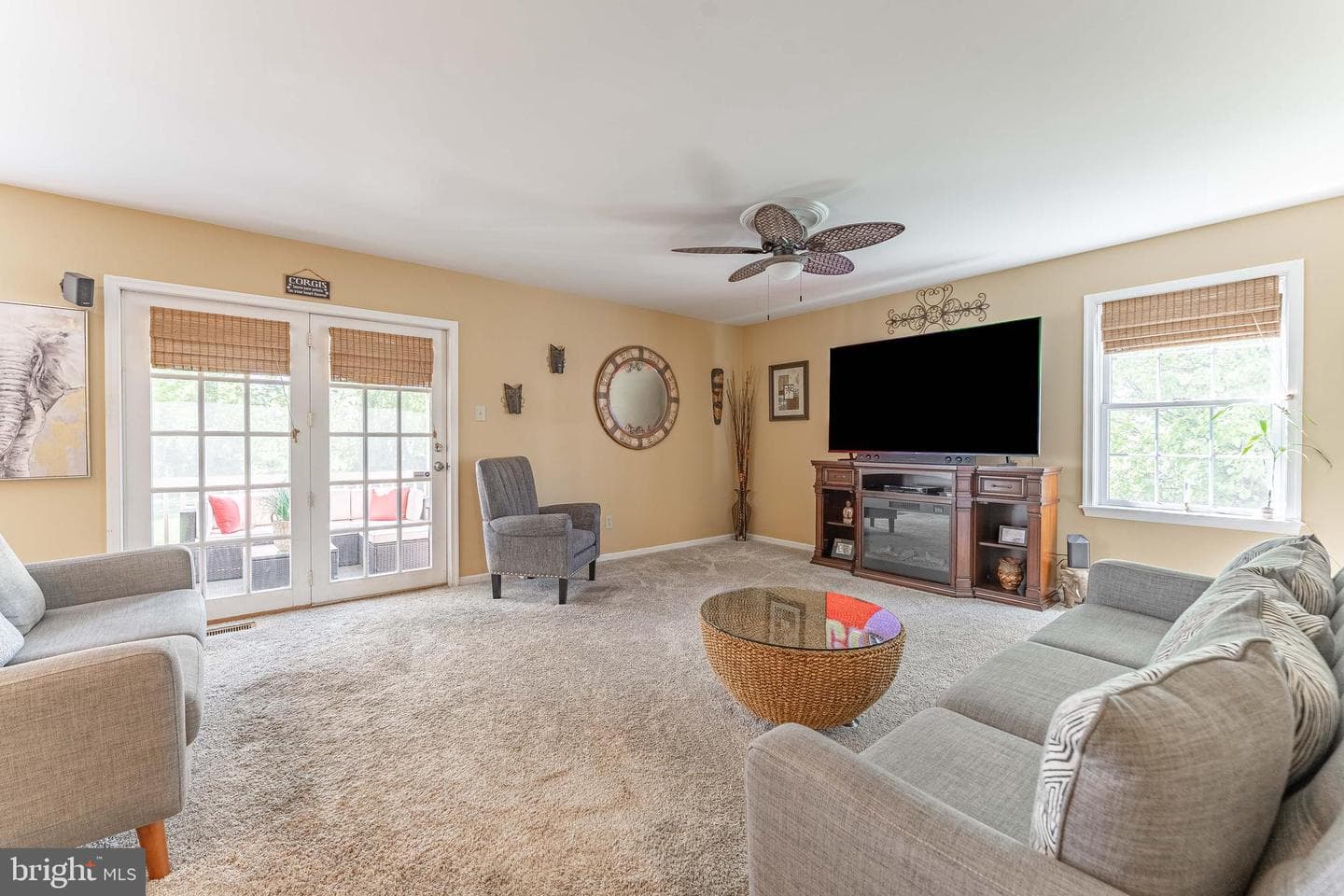 209 W Forestview Avenue photo 8
