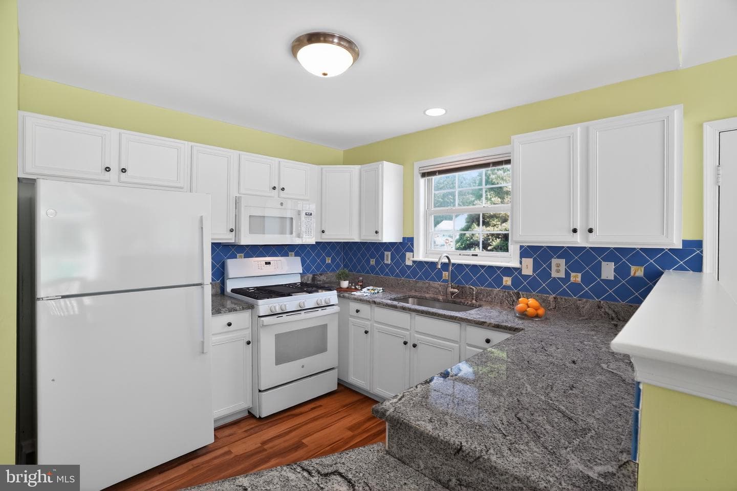 4201 Chatham Circle photo 14