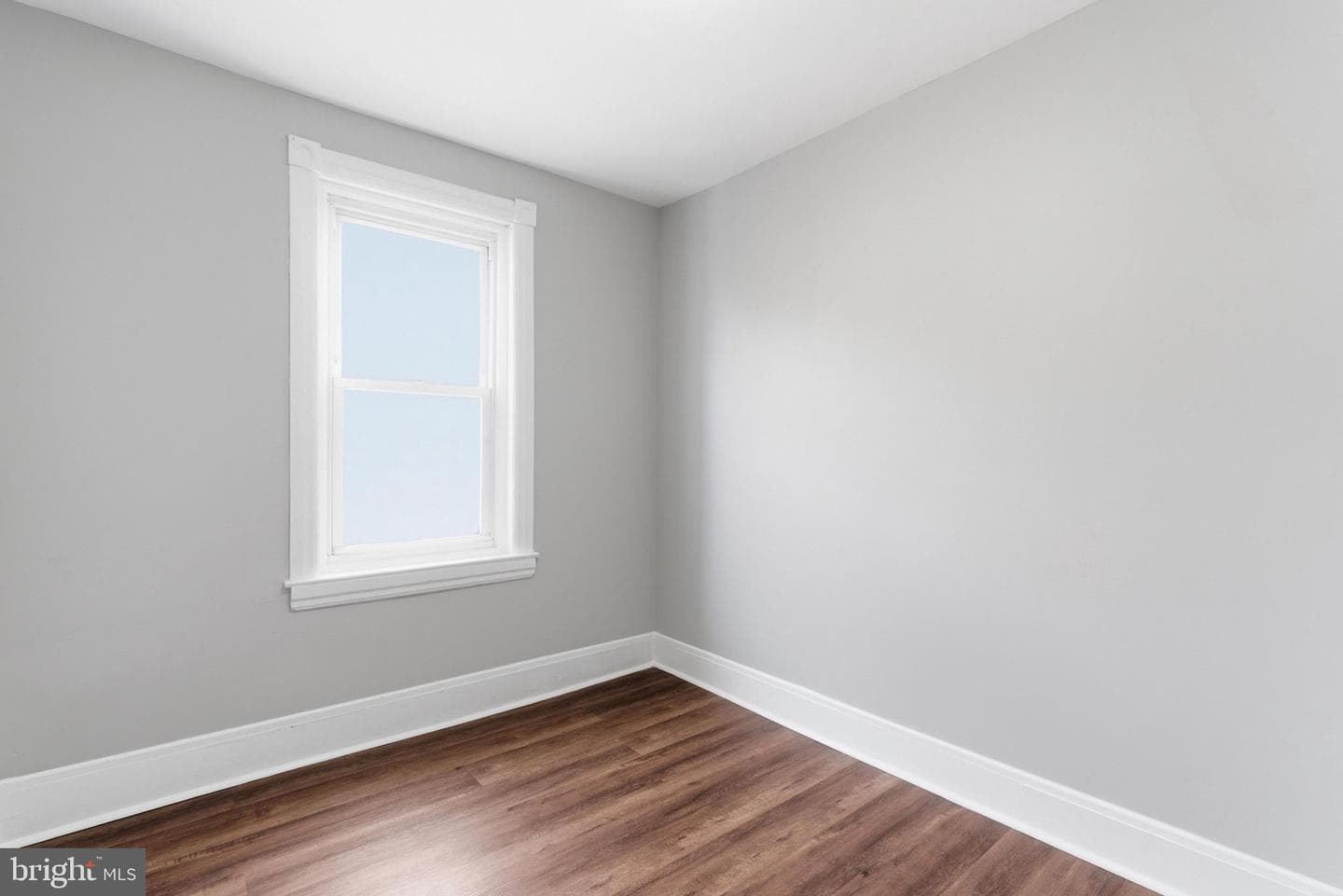 930 12th Avenue photo 23