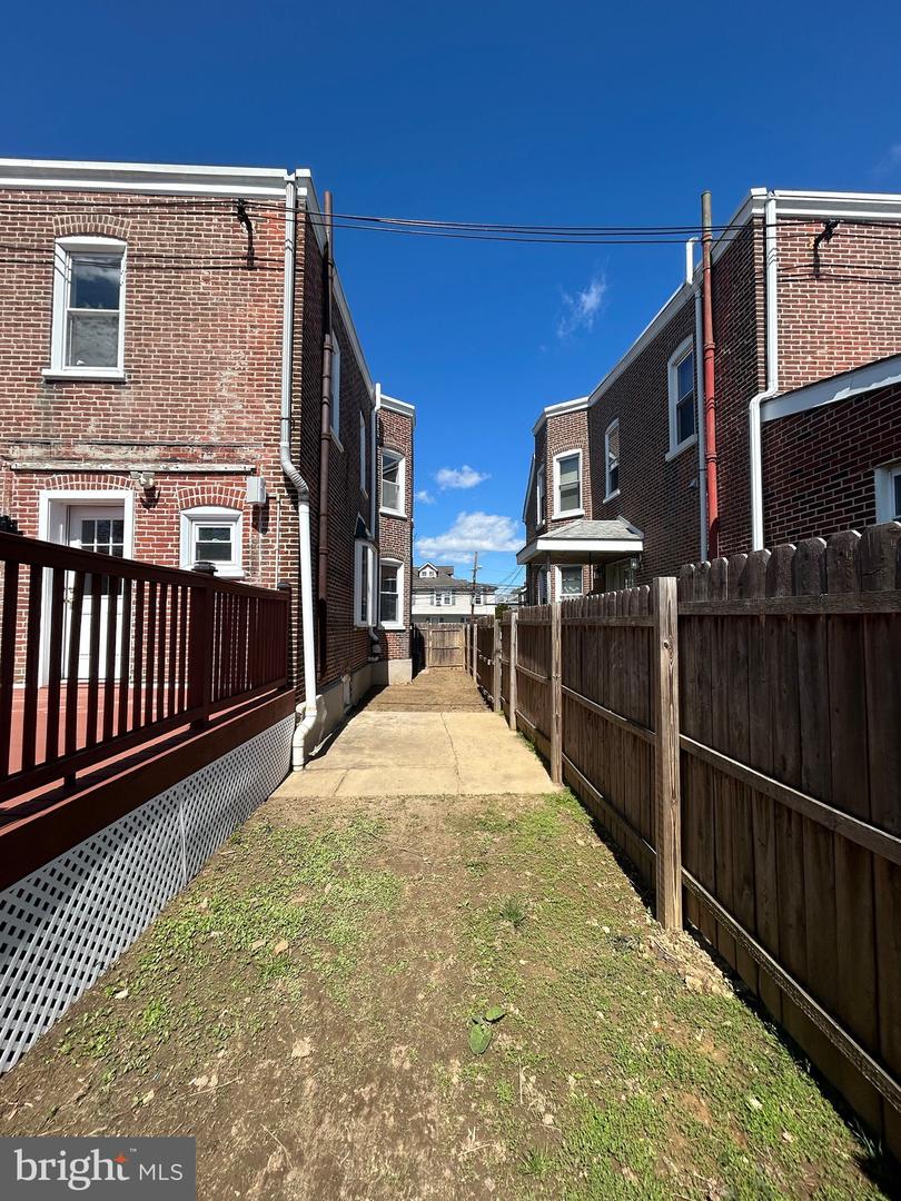 930 12th Avenue photo 28