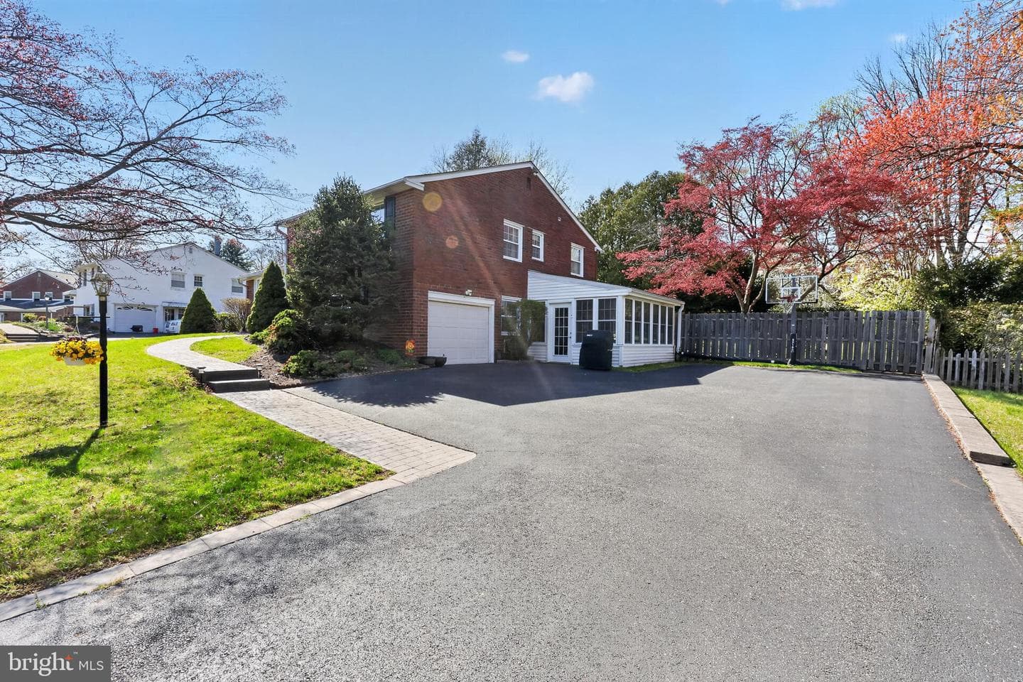 305 Somerset Place photo 4