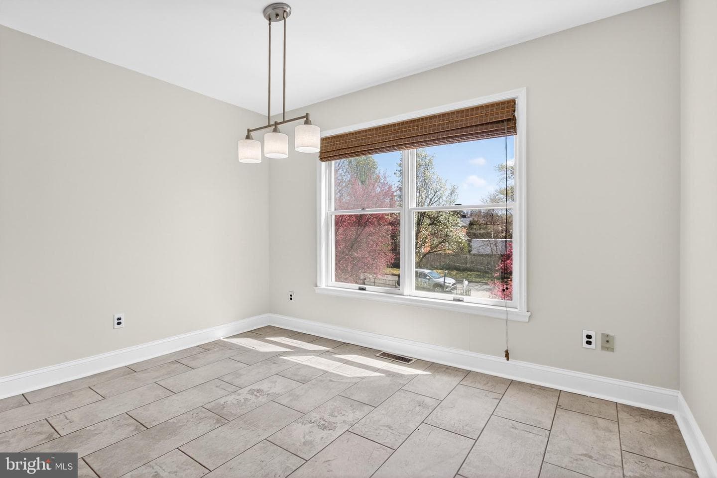 503 Haverford Court photo 11