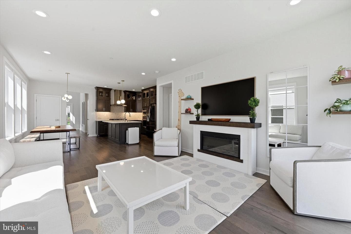 746 Switchman Road photo 13