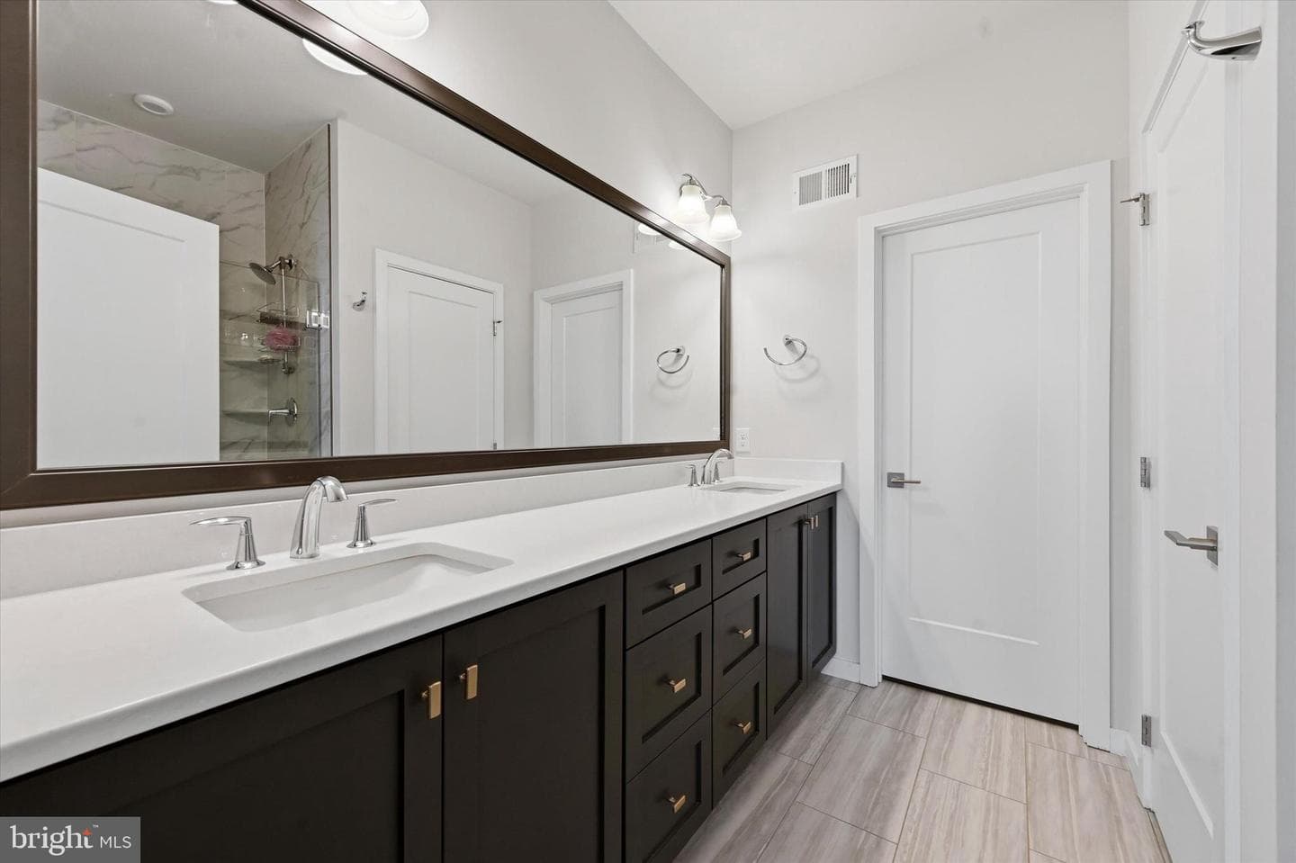 746 Switchman Road photo 20
