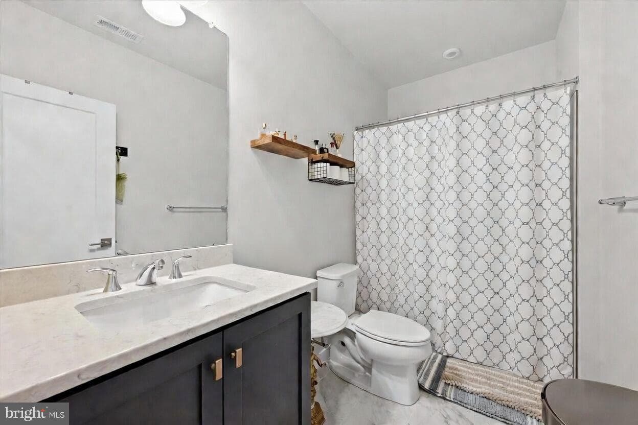 746 Switchman Road photo 35