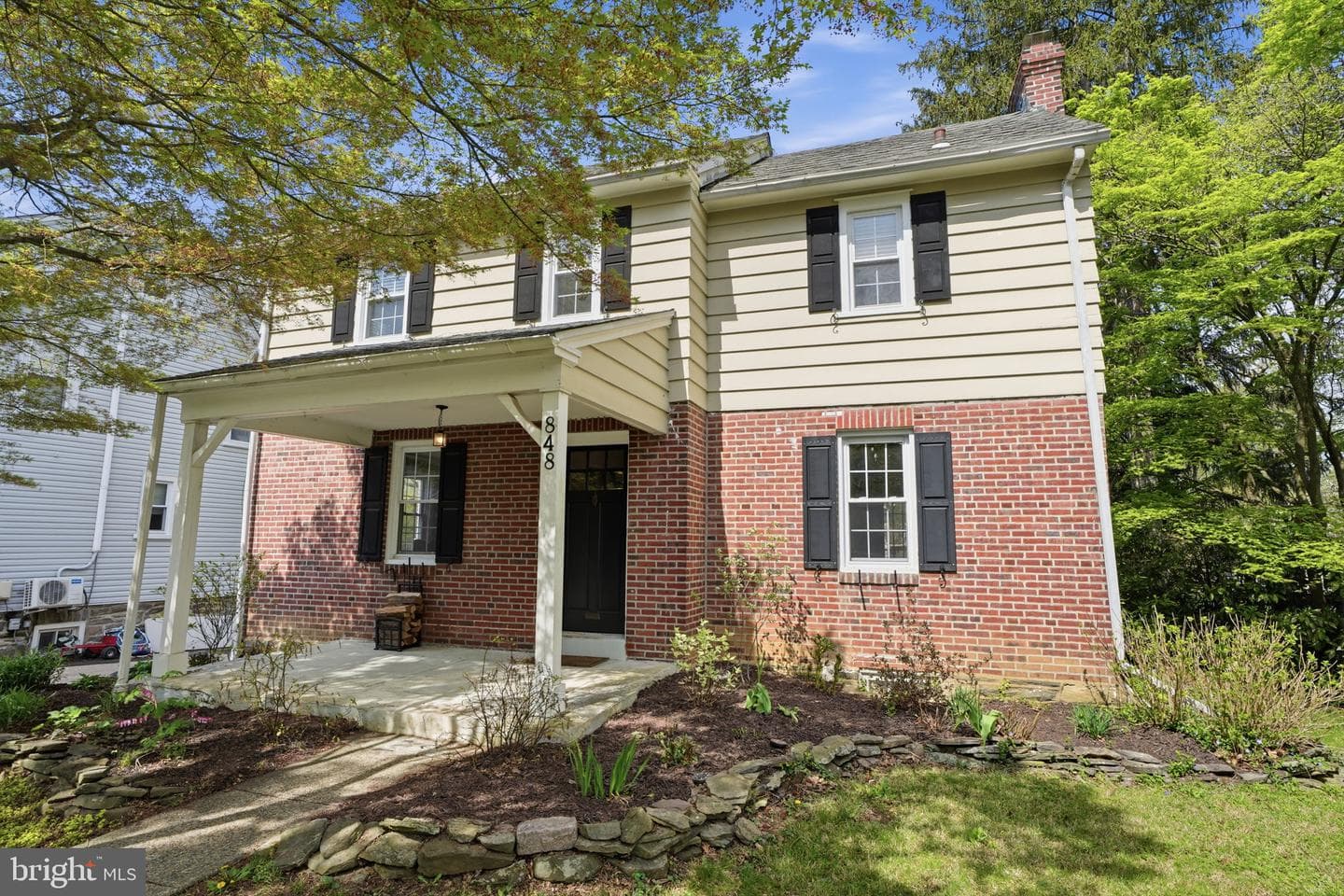848 Homestead Avenue photo 3