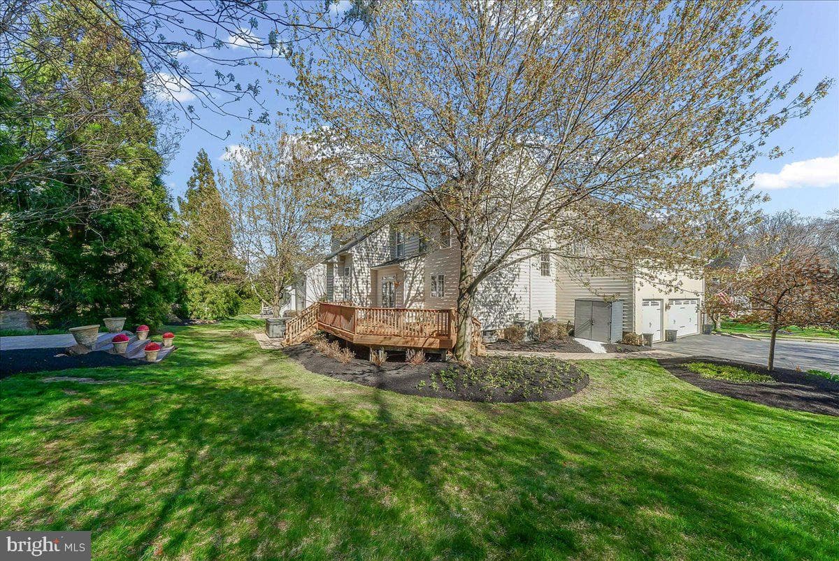 11 Forwood Drive photo 10